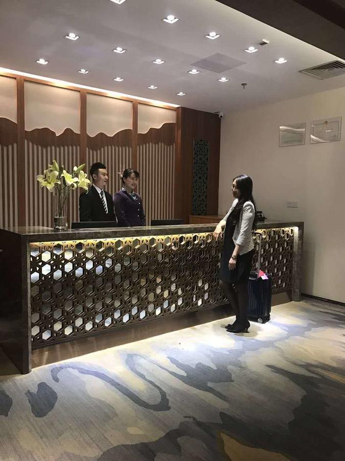 Huaqiang Novlion Hotel Foshan Bagian luar foto